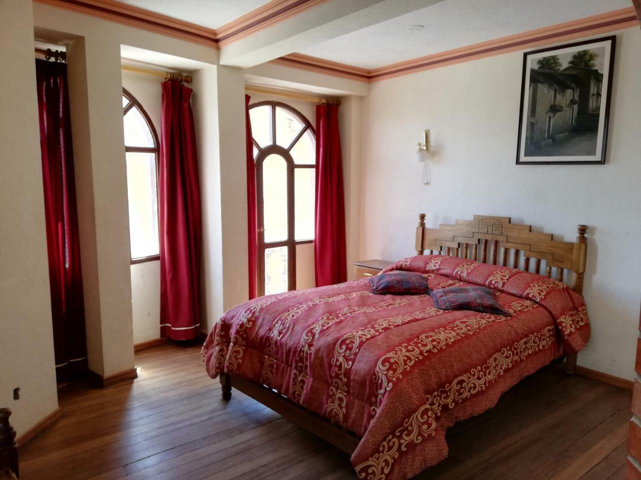 Hotel Las Kantutas 科帕卡巴纳 外观 照片