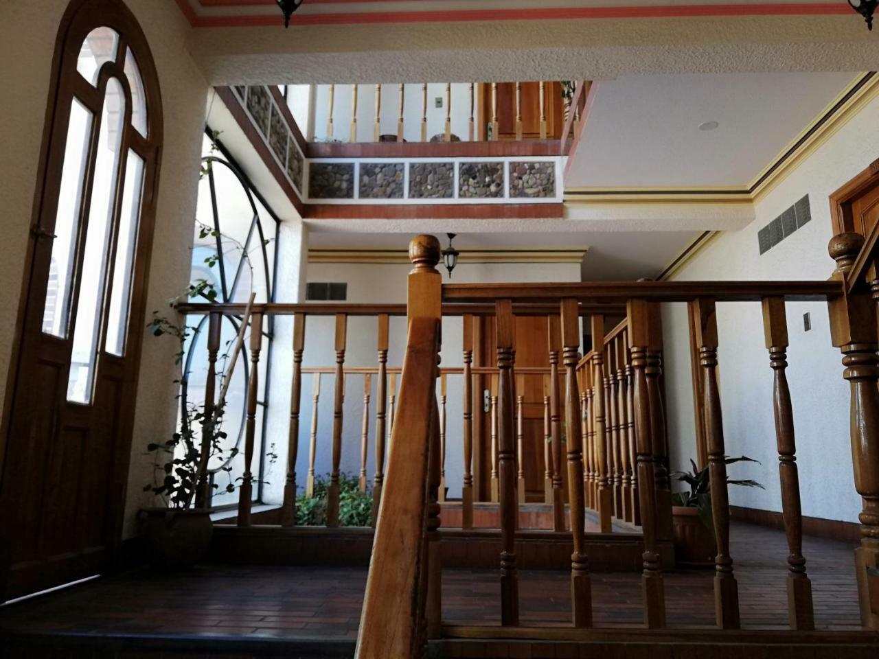 Hotel Las Kantutas 科帕卡巴纳 外观 照片
